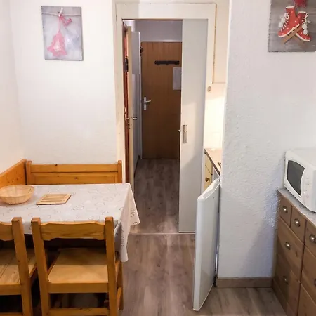 Familial Avec Balcon A 18 M² Vue Montagne Lägenhet