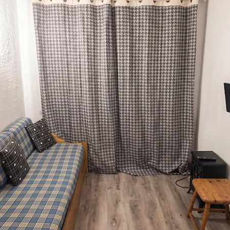 Familial Avec Balcon A 18 M² Vue Montagne Apartment *