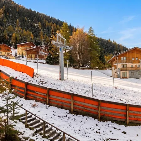 Apartment Familial Avec Balcon A 18 M² Vue Montagne